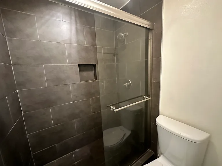 1710 Purdue Ave #103 — Photo 19