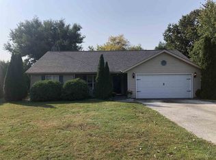 53 E Pine St, Wheatfield, IN
