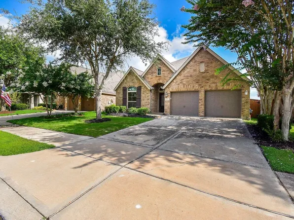 17514 Woodfalls Ln, Richmond, TX 77407