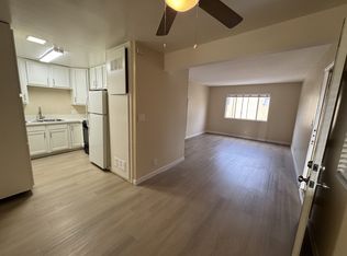 16142 Parkside Ln #5, Huntington Beach, CA 92647