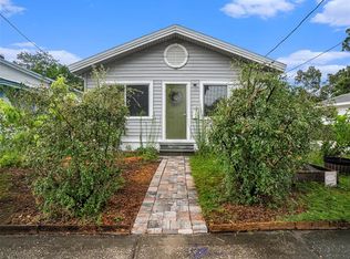266 4th St NW, Largo, FL 33770