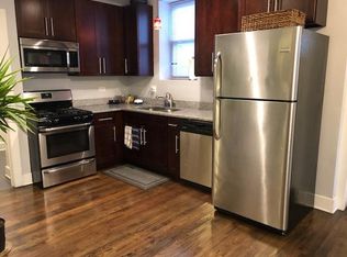 1853 W Wellington Ave, Chicago, IL 60657