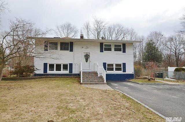 1st image of 41 Fireside Ln