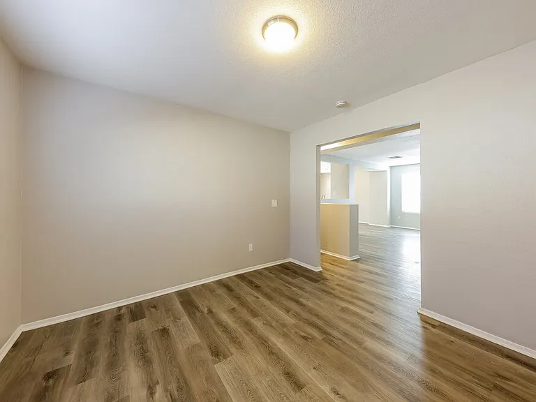 3108 W Lucia Dr — Photo 8