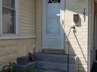 7063 Mitchell Ave, Saint Louis, MO 63117