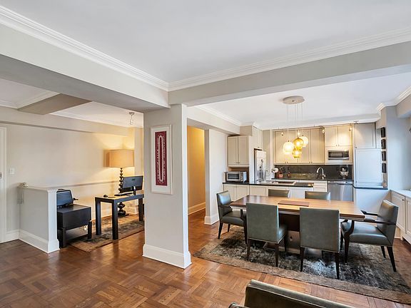 3rd image of 120 E 81st St APT 16E