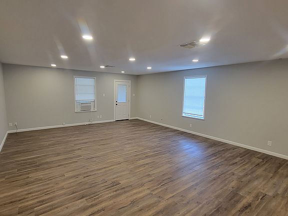 Large Living Room