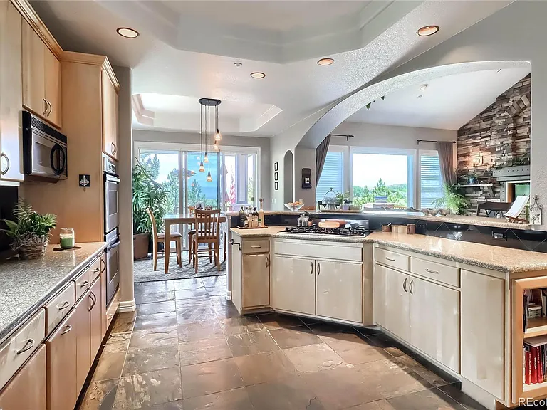 735 Evening Star Ct — Photo 9