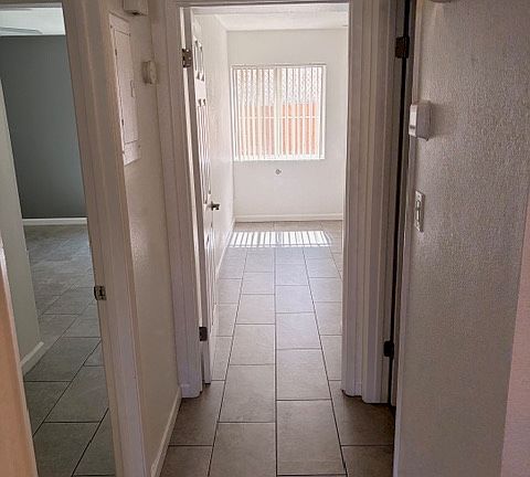 5th image of 2060 S Rural Rd Unit B