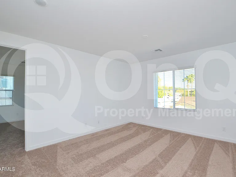 1173 N Jay Pl — Photo 10