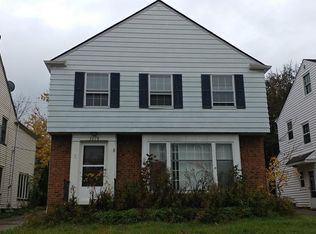 3678 Winchell Rd, Shaker Heights, OH 44122