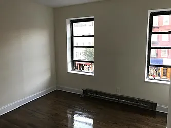 Rented by Salon Realty Corp