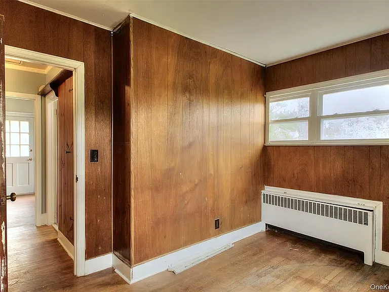 32 Burrow Dr — Photo 6
