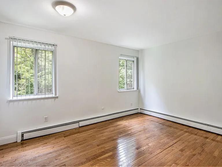 The Willows (Sprague and Michigan LLC) — Photo 4