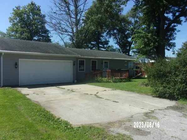 650 W Blue St, Sheldon, IL 60966