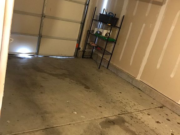 3rd image of 1266 W Bridalwood Loop