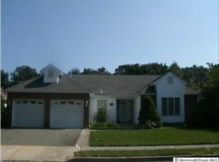 15 Carmacks Way, Toms River, NJ 08757