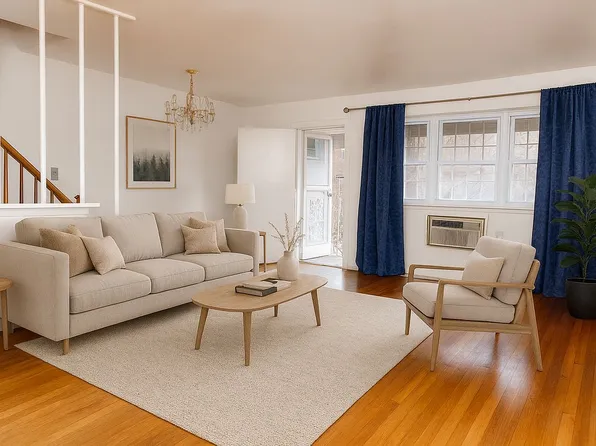 995 Warwick St, Brooklyn, NY 11207