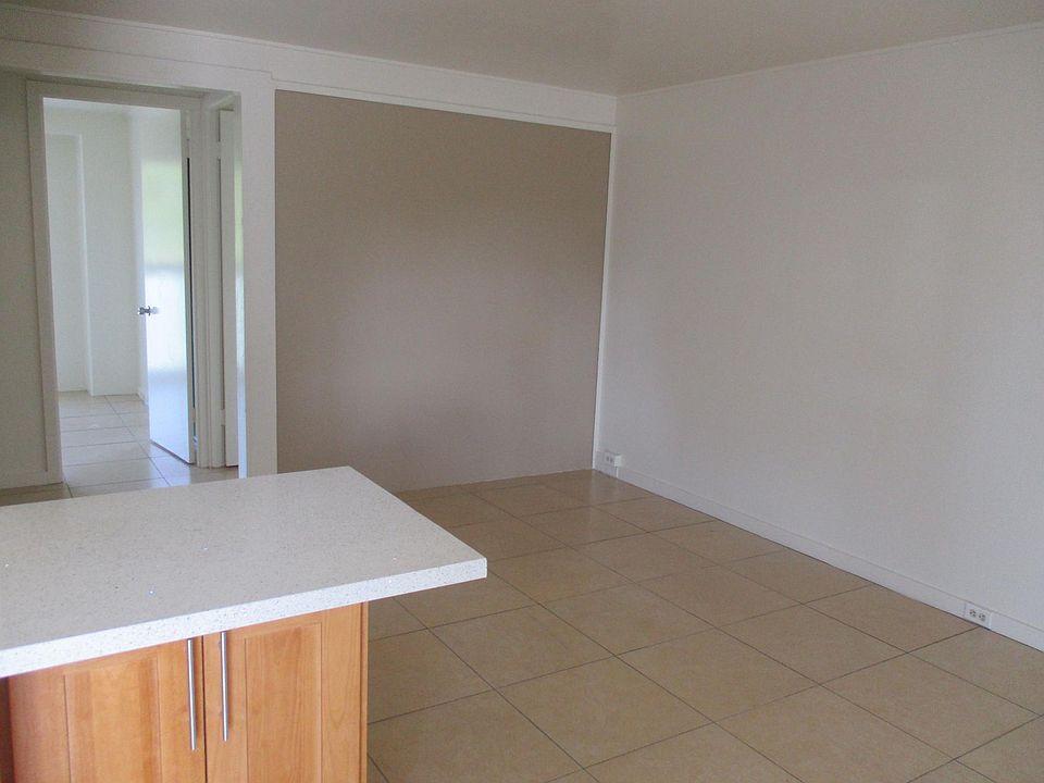 2nd image of 205 Vineyard St APT 305