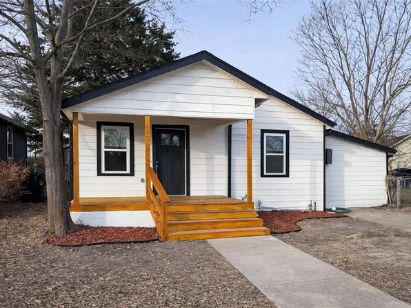 3110 Park St, Greenville, TX 75401