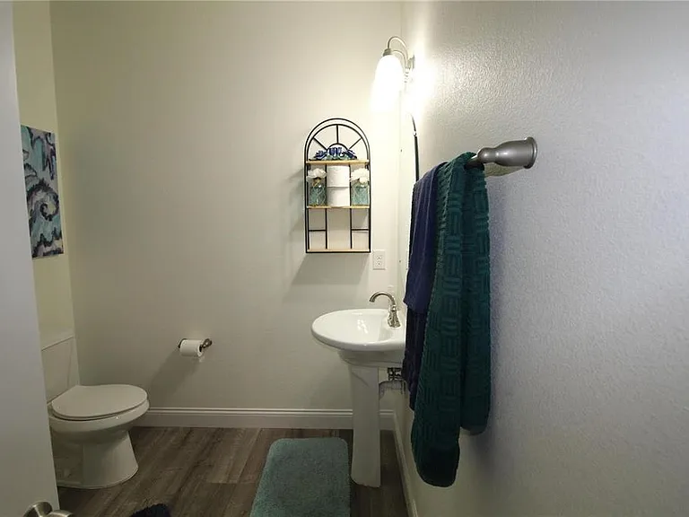 821 Land Ave — Photo 18