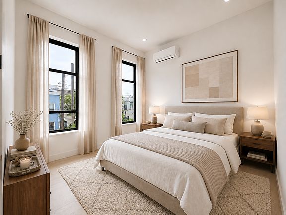 3rd image of 709 Woodward Ave APT 2R