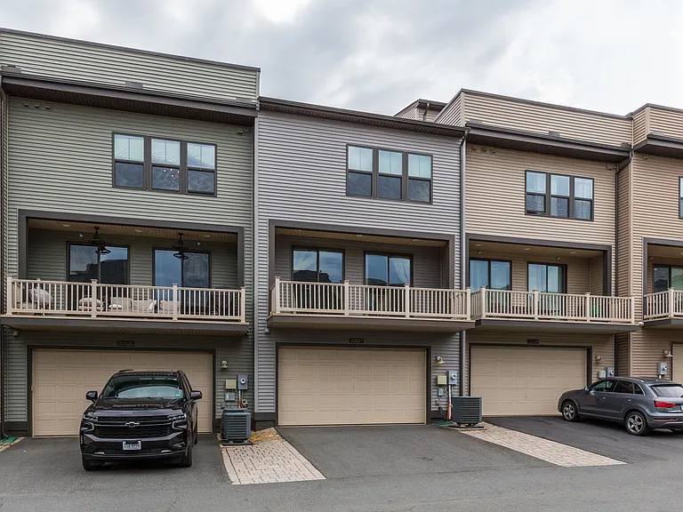 22527 Foundation Dr — Photo 43