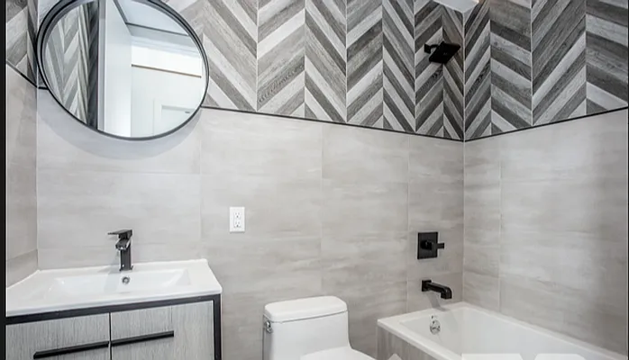 Rented by Loom Capital Group Inc. | media 15