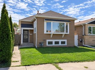 7429 W 58th Pl, Summit, IL 60501