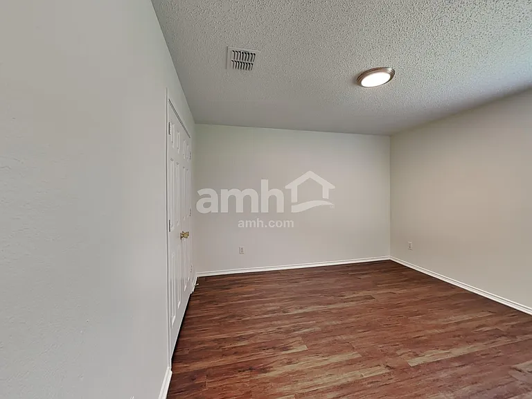 1227 Scarlet Sage Pkwy — Photo 28