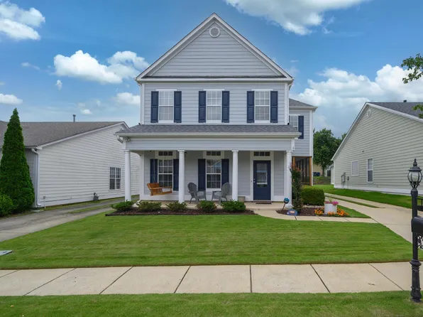 5442 Camellia Ln, Trussville, AL 35173