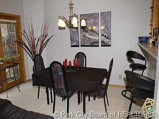 3rd image of 937 Woodside Ave #937