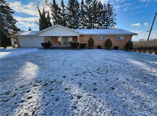 48536 Crestvue Pl, East Liverpool, OH 43920