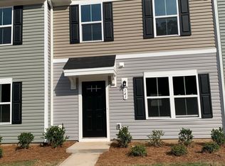 141 Fernside Ct, Greenville, SC 29617