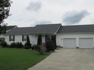 91 Nichols Ln, Chatsworth, GA 30705