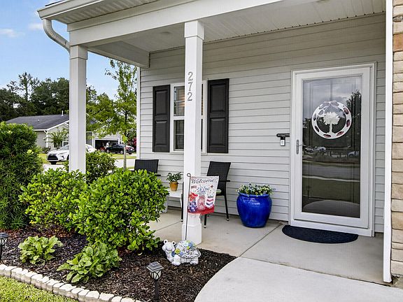 5th image of 272 Clydesdale Cir