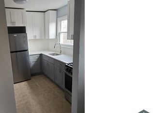 1021 E 225th St, Bronx, NY 10466