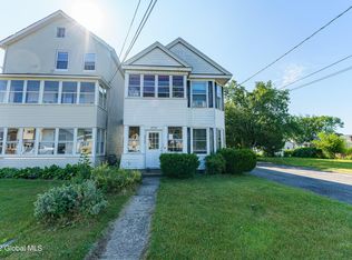 2530 Augustine Ave, Schenectady, NY 12306