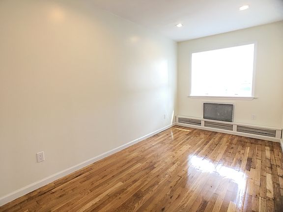4th image of 405 De Witt Ave