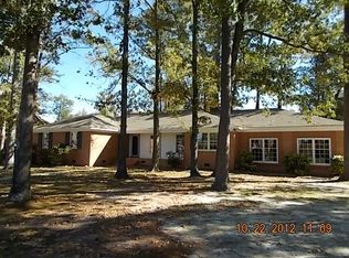 2001 Hardee Rd, Kinston, NC 28504