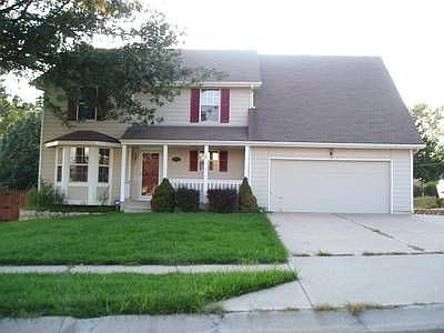 2nd image of 4906 Crane St