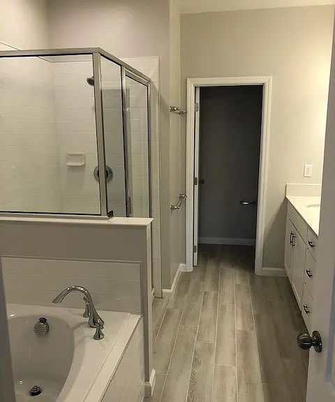 4710 New Orleans Cv — Photo 13