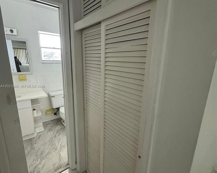 1st image of 20201 NE 29th Ct APT D329