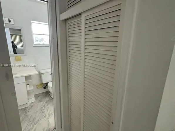 20201 NE 29th Ct APT D329, Aventura, FL 33180