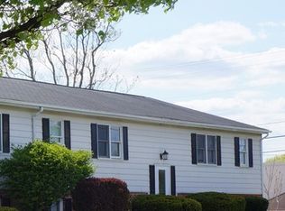174 Clover St APT 2, Martinsburg, WV 25404