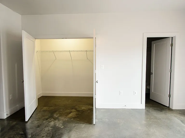 Myers Flats - 3 Bedroom — Photo 44