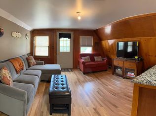 193 Owego Tpke, Shohola, PA 18458