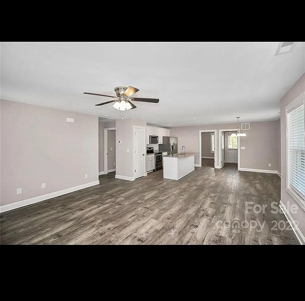 2649 Southwest Blvd — Photo 1