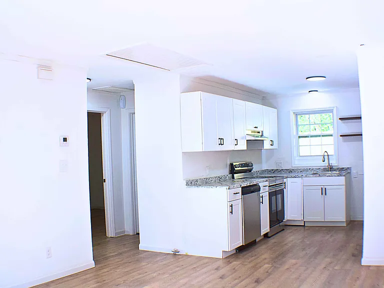 205 Friedheim Rd #205A — Photo 4