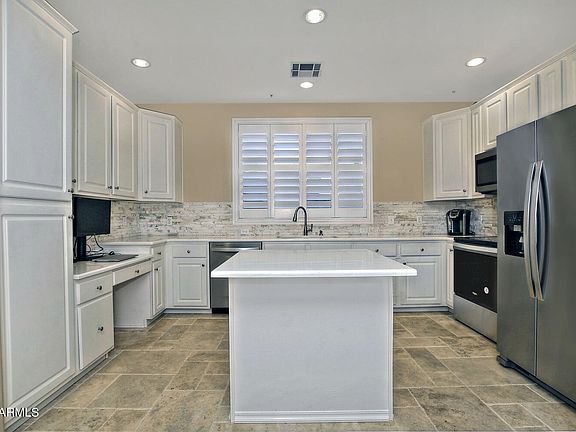 3rd image of 4455 E PARADISE VILLAGE Parkway #1003